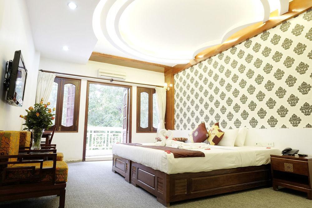 Asia Palace Hotel Ханой Екстериор снимка