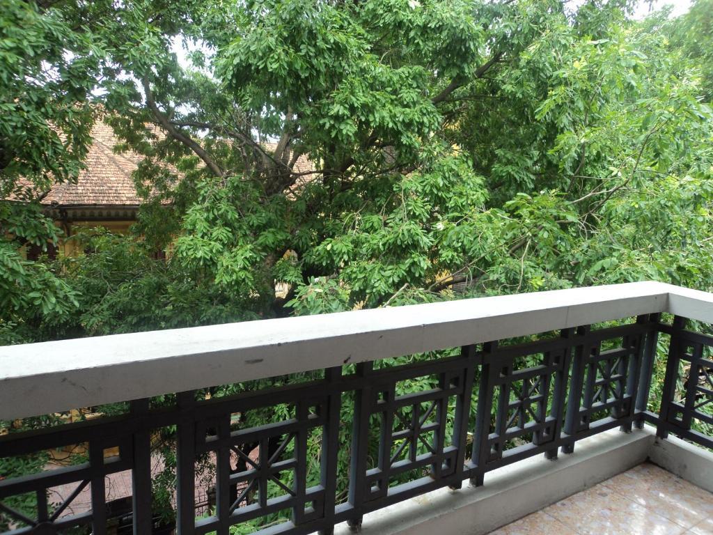 Asia Palace Hotel Ханой Екстериор снимка