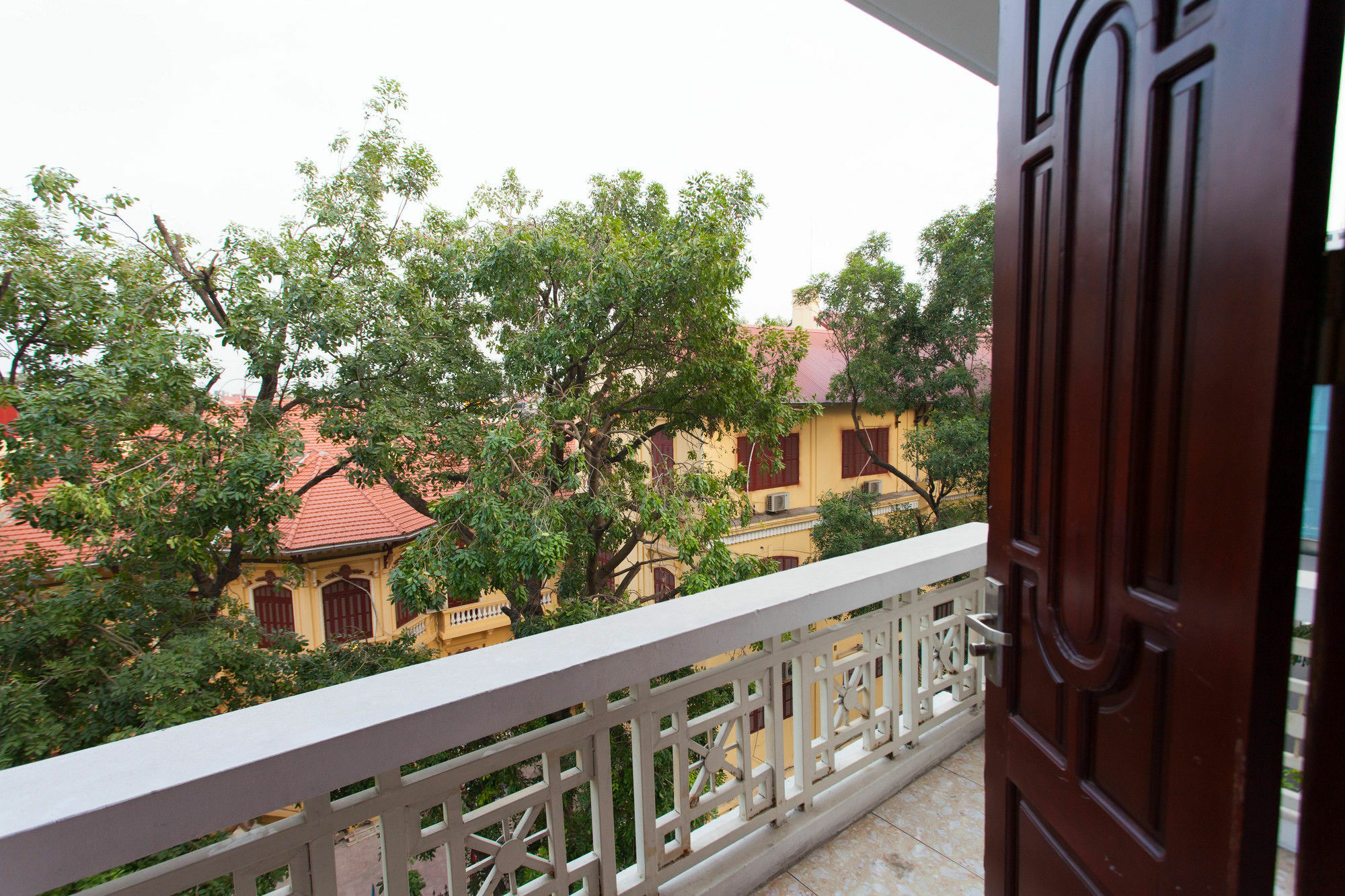Asia Palace Hotel Ханой Екстериор снимка