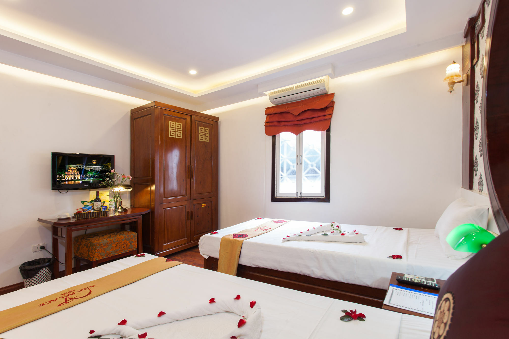 Asia Palace Hotel Ханой Екстериор снимка
